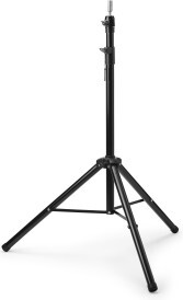 Mannequin stand, Student