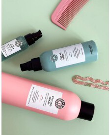 Maria Nila Styling Beach Waves Set (2)